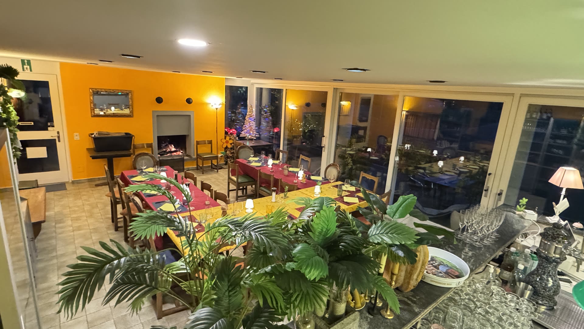 Interno dell'osteria After set